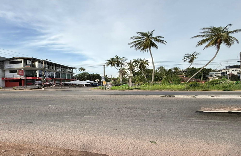 Parakrama Road sign near the location